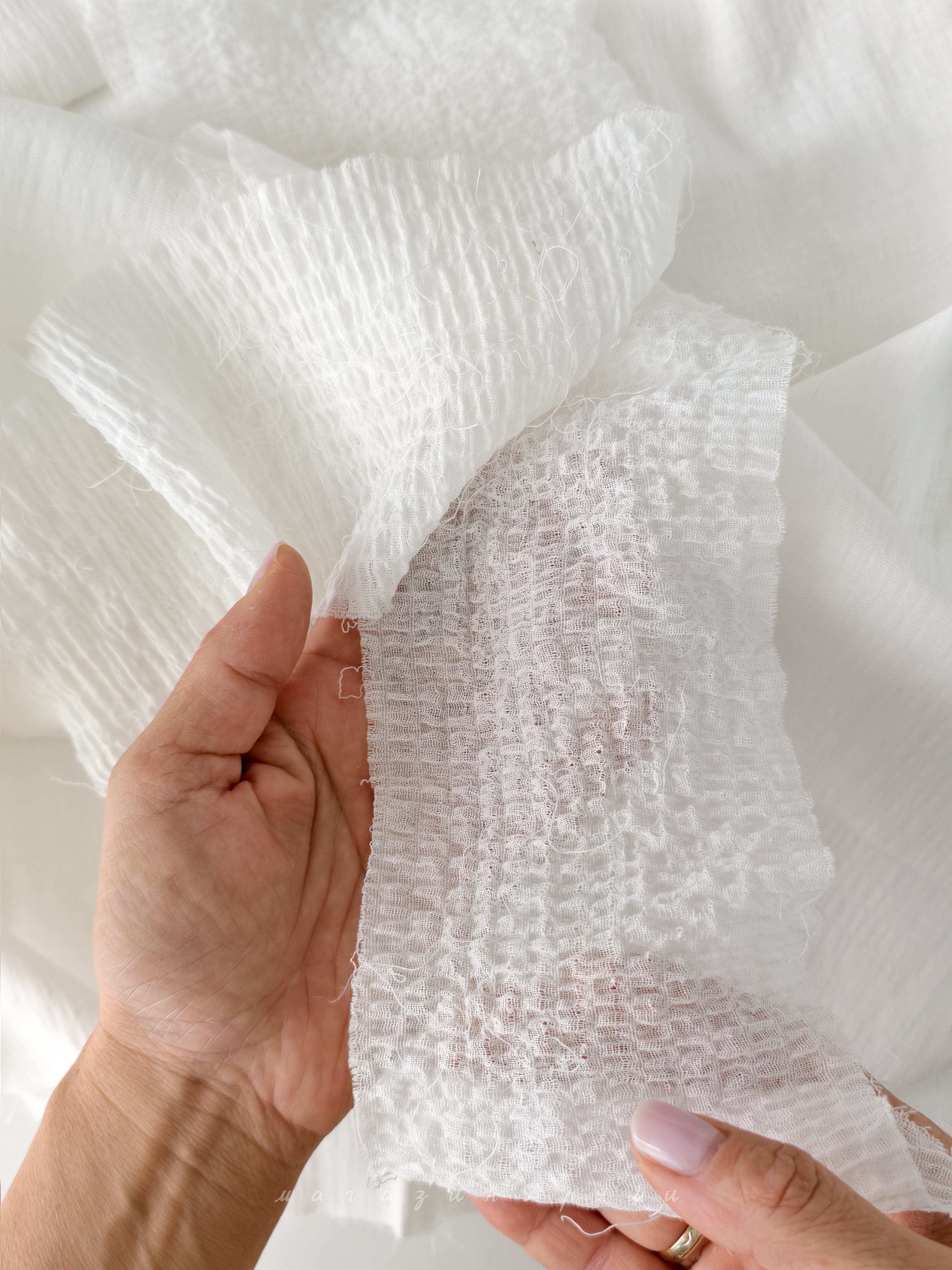 Хлопок двухслойный "Воздушный" (арт. 07) с возможностью разделения на полупрозрачные слои для кукольной и летней одежды от магазина «Кукольные нежности»