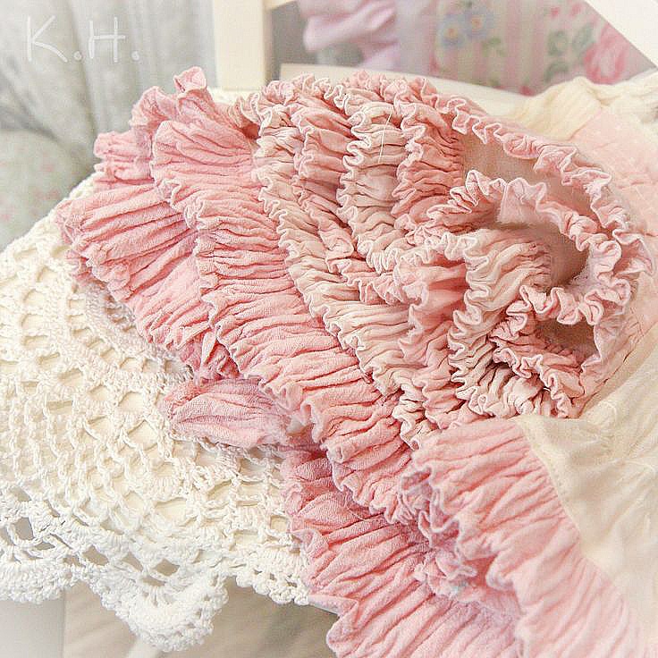 фото  Видео-курс: одежда кукол в рюшах школа кукол Ариши