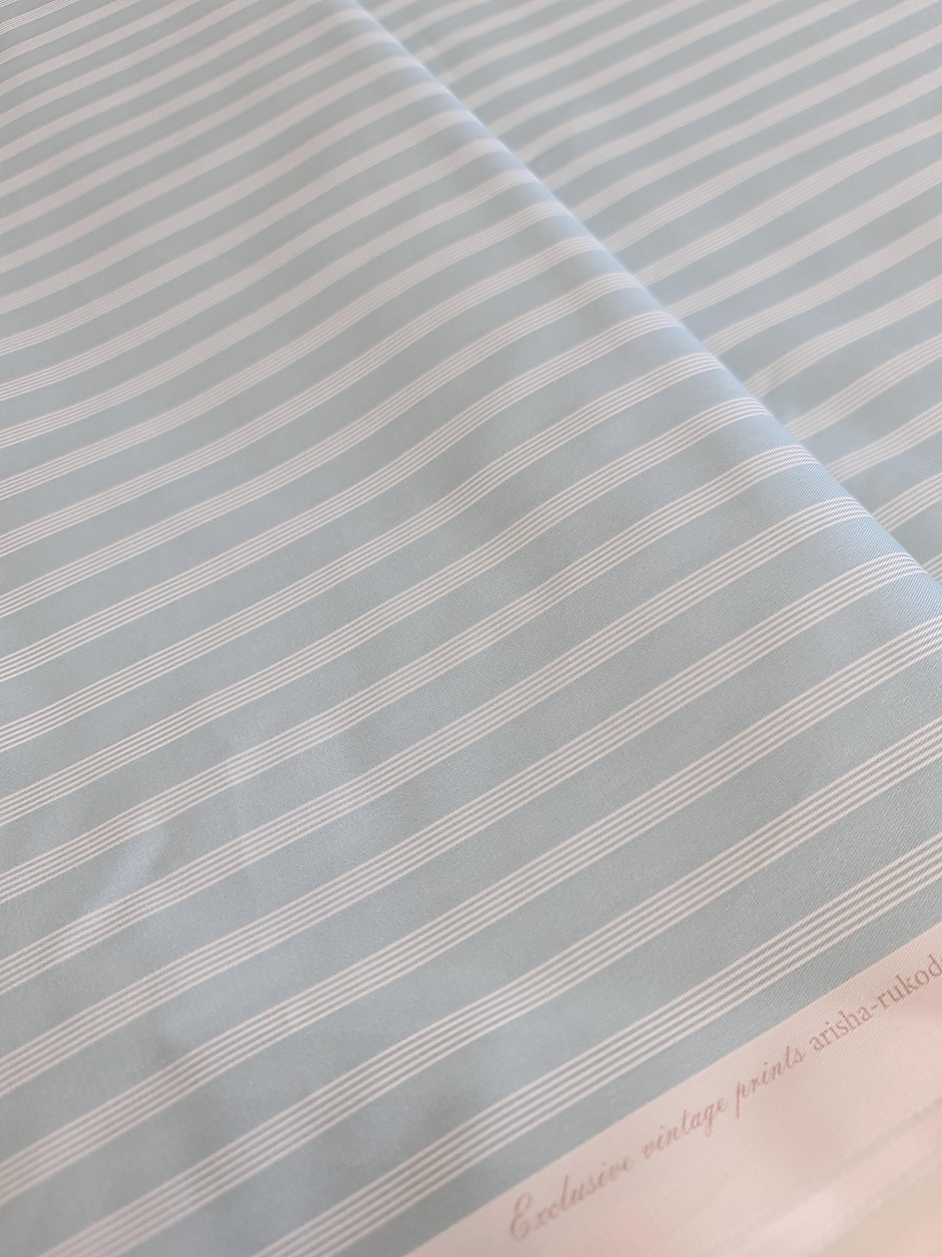 Авторская ткань Ткань "Тойс" (полоска) . Игрушки винтаж. Сатин.  от Ариши - дизайнерский хлопок для кукольной одежды крупным планом
