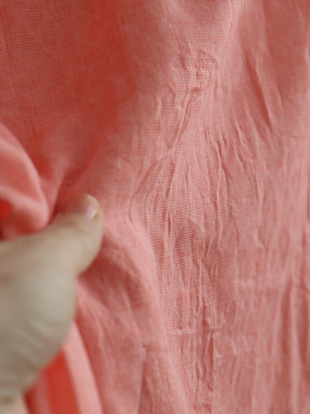 картинка Ткань Ветерок коралловый .  Состав полиэстер 100%. Имитация льна. от магазина Ариши Рукодельные нежности