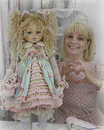 Красивая прическа для текстильной куклы
