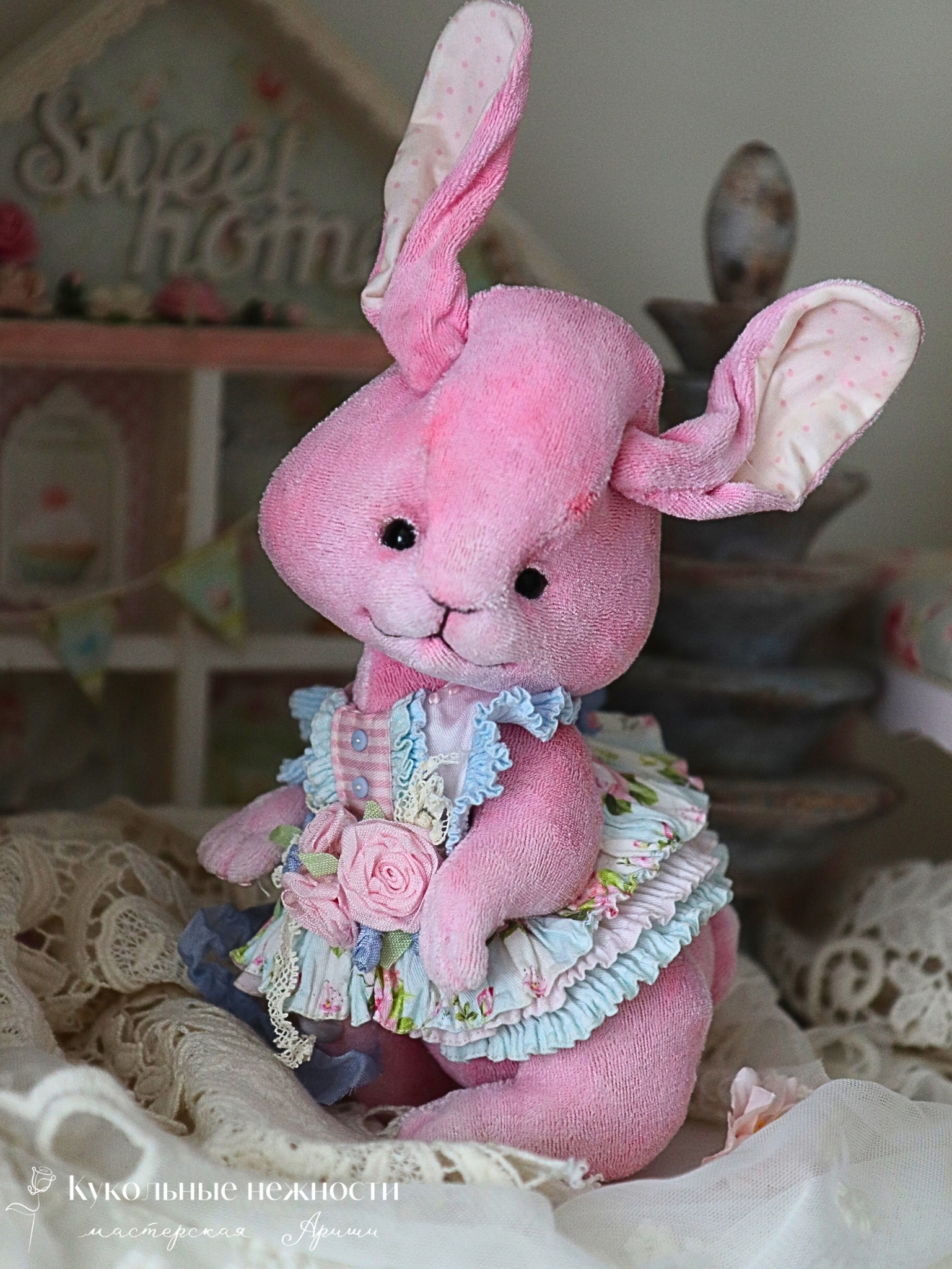 фото  Видео-курс: Зефирная зайка. Игрушка из ткани и шерсти своими руками. школа кукол Ариши
