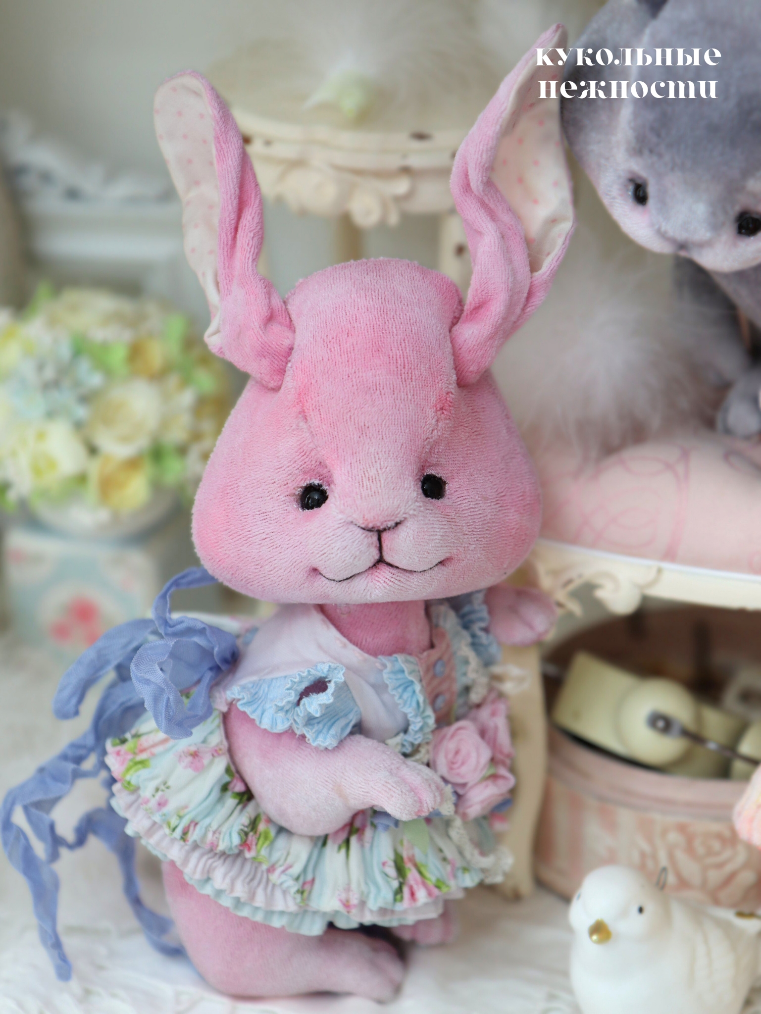 фото  Видео-курс: Зефирная зайка. Игрушка из ткани и шерсти своими руками. школа кукол Ариши