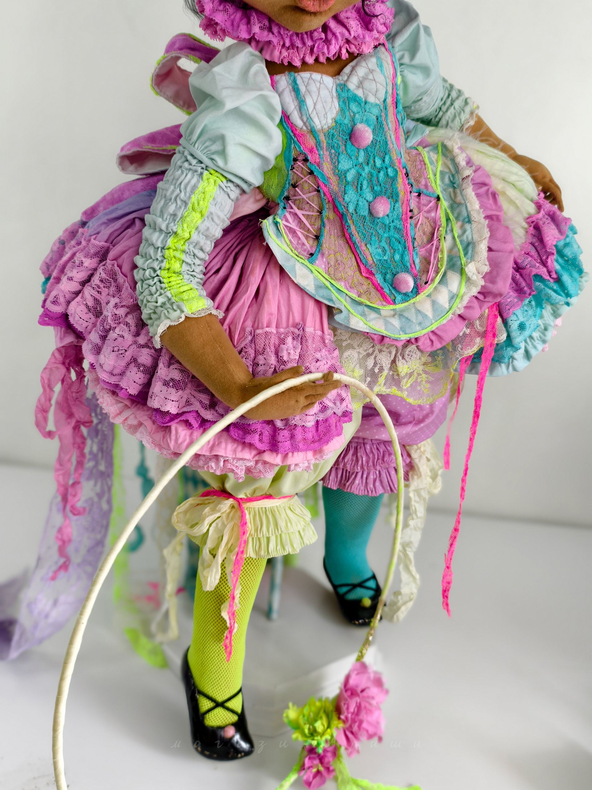 Пышная юбка в стиле барокко для куклы, авторский метод создания без каркаса