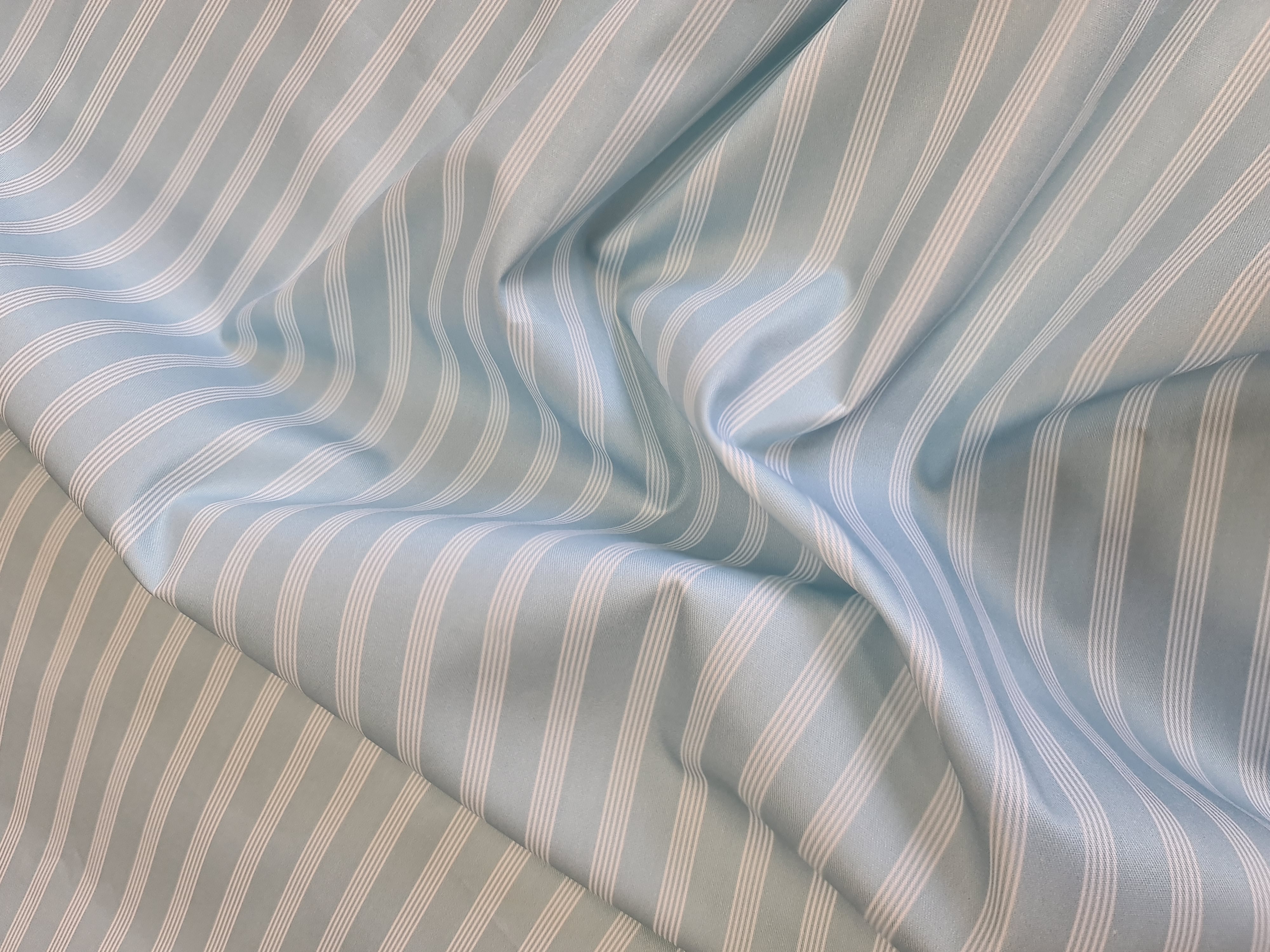 Авторская ткань Ткань "Тойс" (полоска) . Игрушки винтаж. Сатин.  от Ариши - дизайнерский хлопок для кукольной одежды крупным планом
